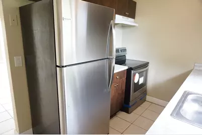 1601 W 37 Street #3, Riviera Beach, FL 33404 - Photo 5