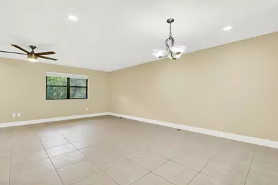 10 Bay Cedar Court, Royal Palm Beach, FL 33411 - Photo 17