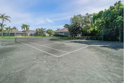 335 Hawthorne Lane, Vero Beach, FL 32962 - Photo 41