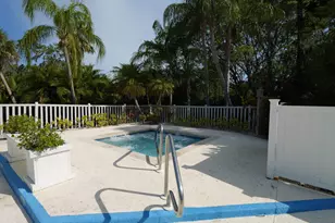 335 Hawthorne Ln, Vero Beach, FL 32962 - Photo 37
