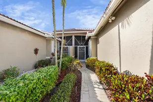 10665 Royal Caribbean Cir, Boynton Beach, FL 33437 - Photo 27