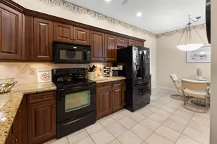 10665 Royal Caribbean Cir, Boynton Beach, FL 33437 - Photo 5