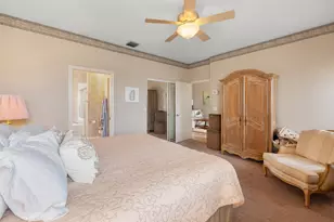 10665 Royal Caribbean Cir, Boynton Beach, FL 33437 - Photo 17