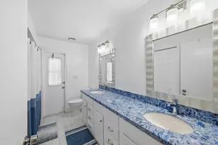 8644 NW 47th Dr, Coral Springs, FL 33067 - Photo 27