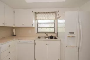 400 18th St, Vero Beach, FL 32960 - Photo 5