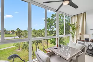 3970 Oaks Clubhouse Dr, Pompano Beach, FL 33069 - Photo 37