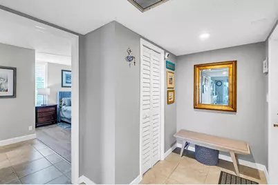 3970 Oaks Clubhouse Drive #401, Pompano Beach, FL 33069 - Photo 5