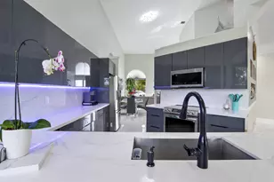 11601 NW 13th Manor, Coral Springs, FL 33071 - Photo 17