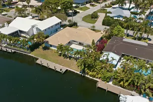 2810 NE 52nd St, Fort Lauderdale, FL 33308 - Photo 1