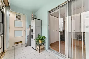 302 Capri G, Delray Beach, FL 33484 - Photo 19