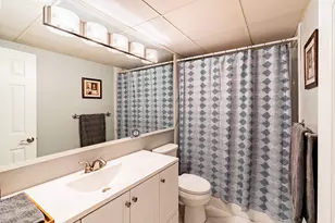 1000 Spanish River Rd, Boca Raton, FL 33432 - Photo 9