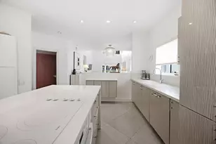 5544 Fox Hollow Dr, Boca Raton, FL 33486 - Photo 9