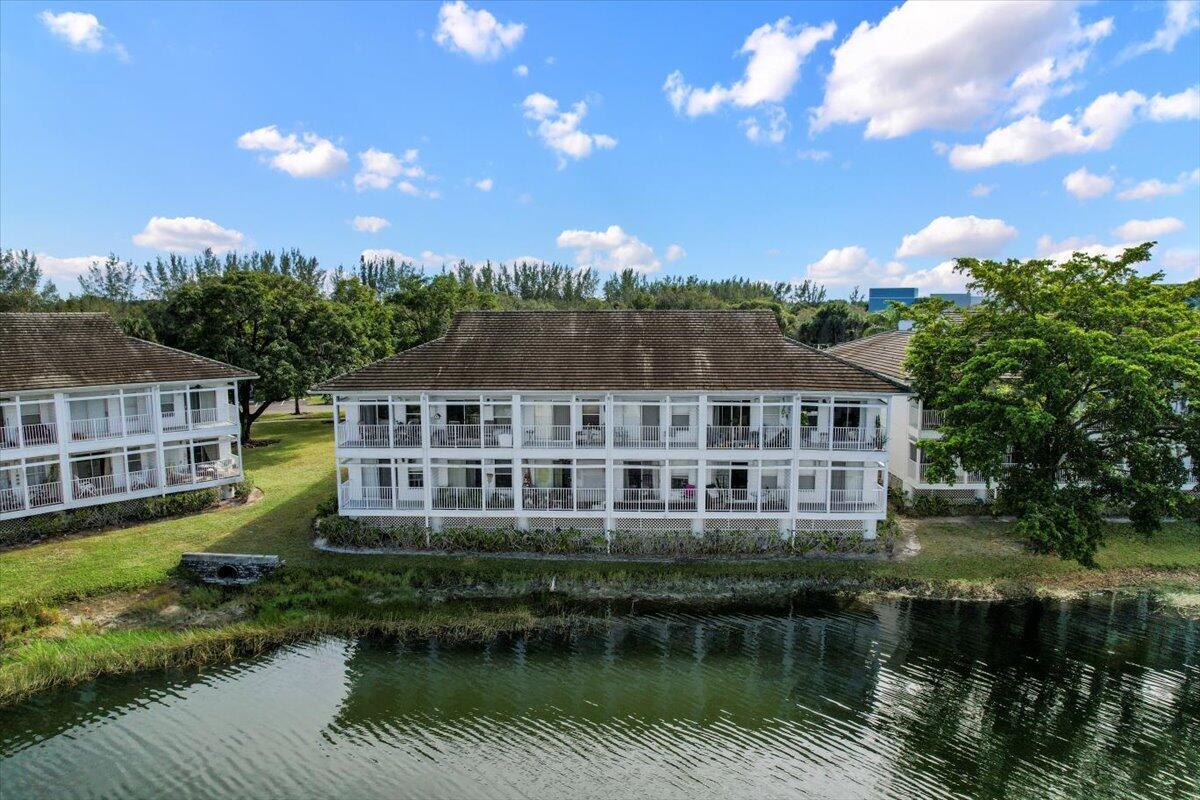 179 Cypress Point Dr #179 main architectural view