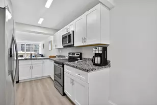 8 Royal Palm Way, Boca Raton, FL 33432 - Photo 27