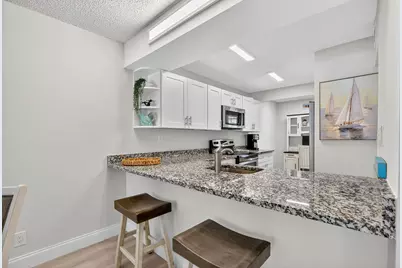 8 Royal Palm Way #107, Boca Raton, FL 33432 - Photo 9