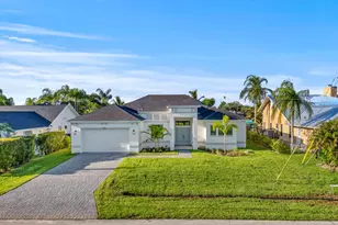 632 SE Seahouse Dr, Port Saint Lucie, FL 34983 - Photo 3