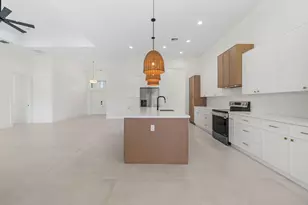 632 SE Seahouse Dr, Port Saint Lucie, FL 34983 - Photo 19