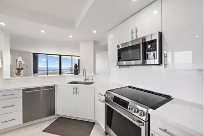 5070 N Ocean Drive, Riviera Beach, FL 33404 - Photo 15