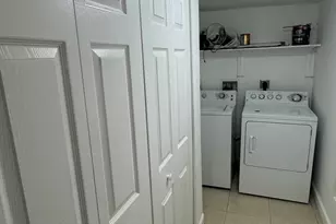 802 St Andrews Rd, Hollywood, FL 33021 - Photo 23