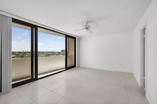 4200 N Ocean Dr, Singer Island, FL 33404 - Photo 37