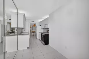 4200 N Ocean Dr, Singer Island, FL 33404 - Photo 27