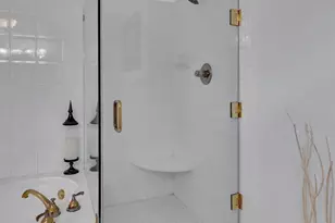 4200 N Ocean Dr, Singer Island, FL 33404 - Photo 29