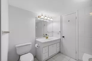 4200 N Ocean Dr, Singer Island, FL 33404 - Photo 41