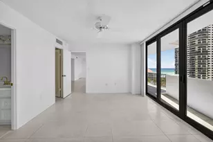4200 N Ocean Dr, Singer Island, FL 33404 - Photo 35
