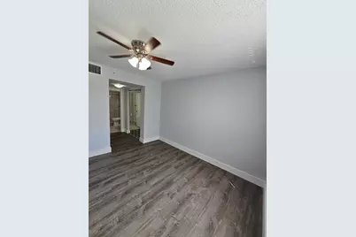 1100 S Crestwood Court S #1116, Royal Palm Beach, FL 33411 - Photo 7