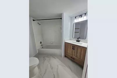 1100 S Crestwood Court S #1116, Royal Palm Beach, FL 33411 - Photo 11