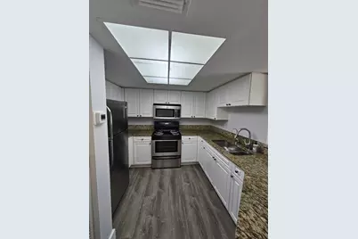 1100 S Crestwood Court S #1116, Royal Palm Beach, FL 33411 - Photo 5