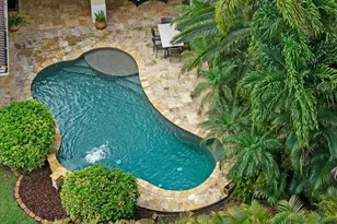 8445 Phoenician Ct, Davie, FL 33328 - Photo 25