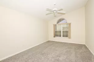 1121 NW Lombardy Dr, Port Saint Lucie, FL 34986 - Photo 19