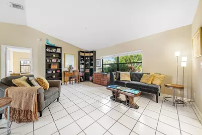 1510 Firethorn Drive, Wellington, FL 33414 - Photo 9