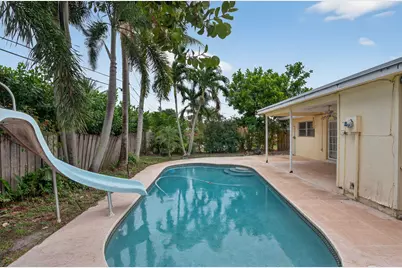 514 Riverside Drive, Palm Beach Gardens, FL 33410 - Photo 13