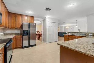 430 SE Thanksgiving Ave, Port Saint Lucie, FL 34984 - Photo 11