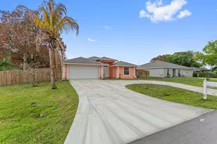 430 SE Thanksgiving Ave, Port Saint Lucie, FL 34984 - Photo 3