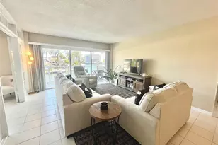140 NE 28th Ave, Pompano Beach, FL 33062 - Photo 9