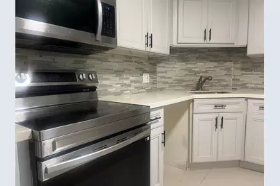 3300 Spanish Moss Terrace #111, Lauderhill, FL 33319 - Photo 5