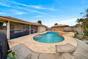 882 SE Quiescent Ln, Port Saint Lucie, FL 34983 - Photo 3