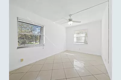 1 Jacaranda Country Club Drive #202, Plantation, FL 33324 - Photo 3