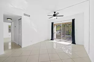 1 Jacaranda Country Club Dr, Plantation, FL 33324 - Photo 15