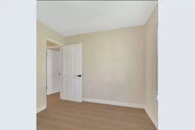 18917 Cloud Lake Circle, Boca Raton, FL 33496 - Photo 5