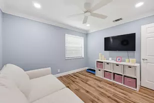 6175 Celadon Cir, West Palm Beach, FL 33418 - Photo 11