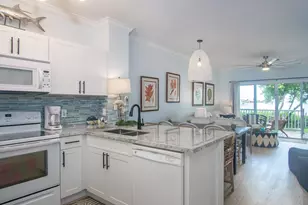 5040 Sunset Village Dr, Duck Key, FL 33050 - Photo 17