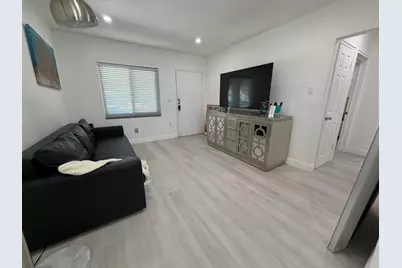 801 NE 19th Avenue #B, Fort Lauderdale, FL 33304 - Photo 3