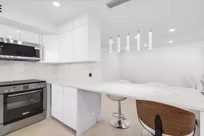 160 Brittany, Delray Beach, FL 33446 - Photo 13