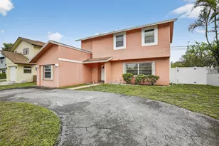 7721 NW 42nd Ct, Hollywood, FL 33024 - Photo 3