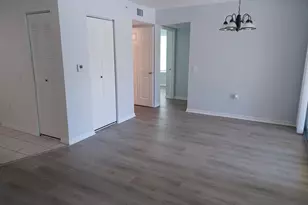 215 Villa Cir, Boynton Beach, FL 33435 - Photo 7