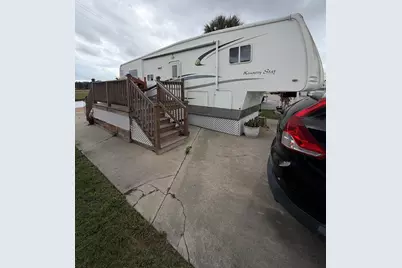 5240 SE 67th Avenue SE, Okeechobee, FL 34974 - Photo 1